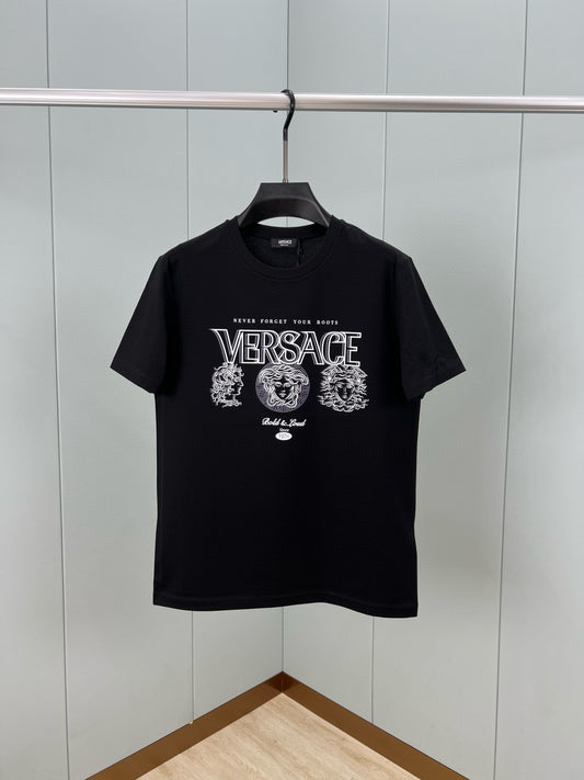 Versace T-Shirt