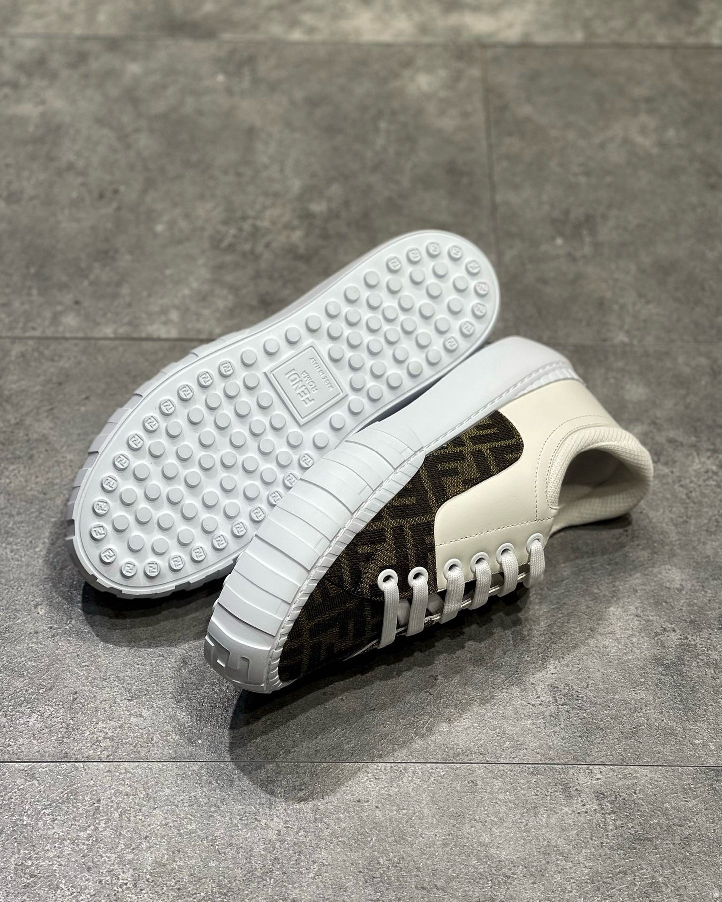 Fendi Sneakers