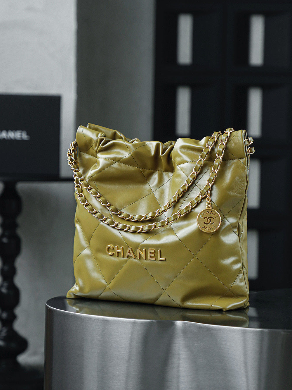 Chanel 22Bag (small)
