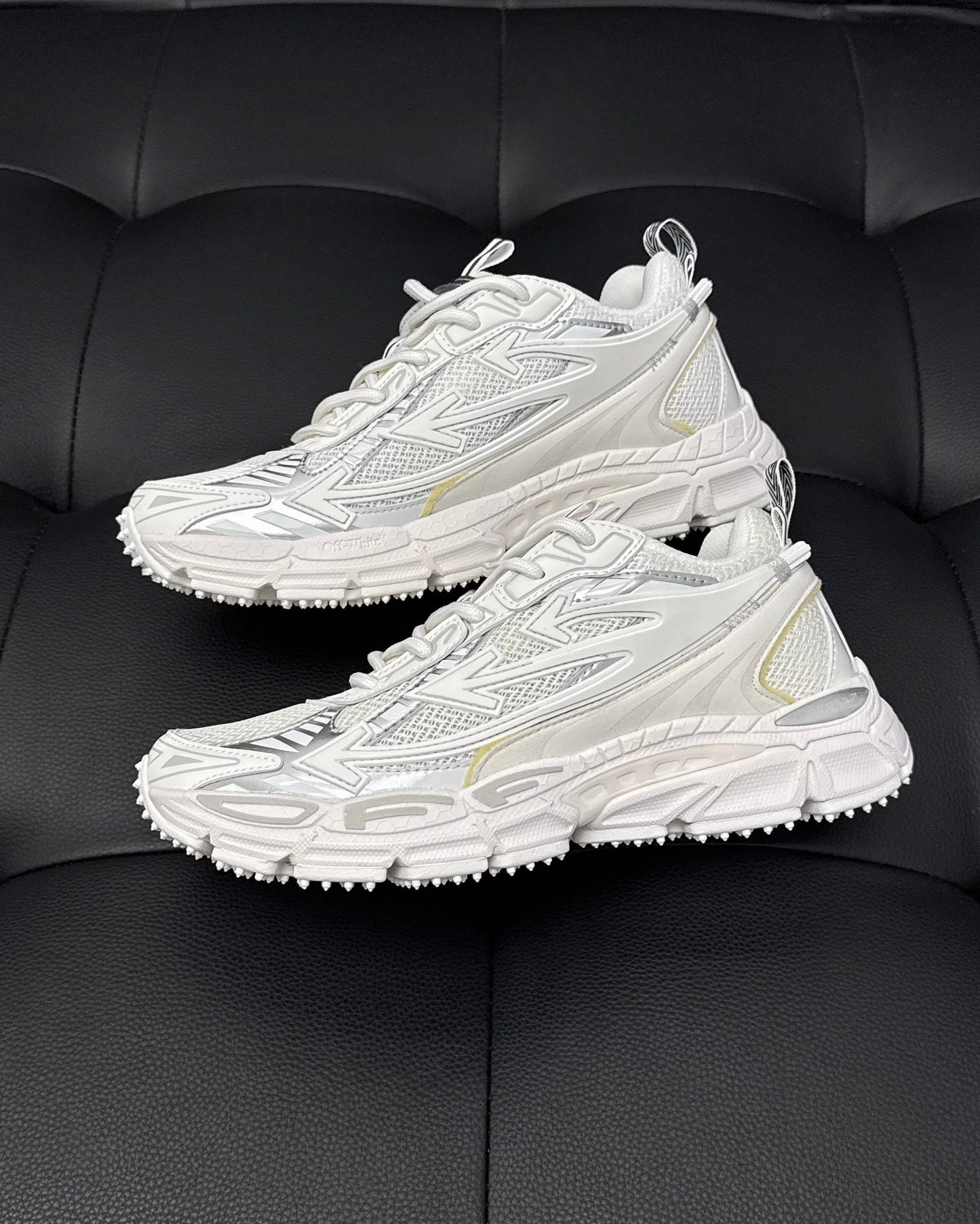 Off-White ODSY 1000 Sneaker