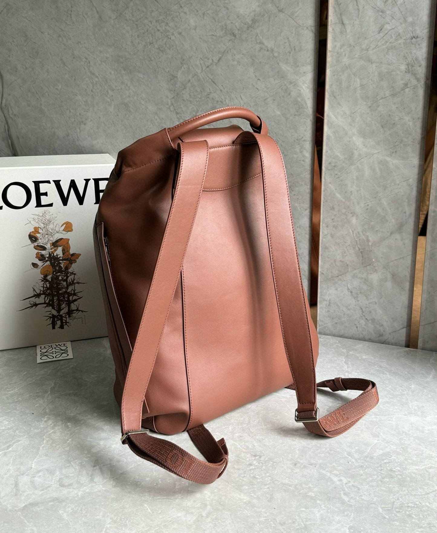 Loewe Backpack(36x16x40cm)