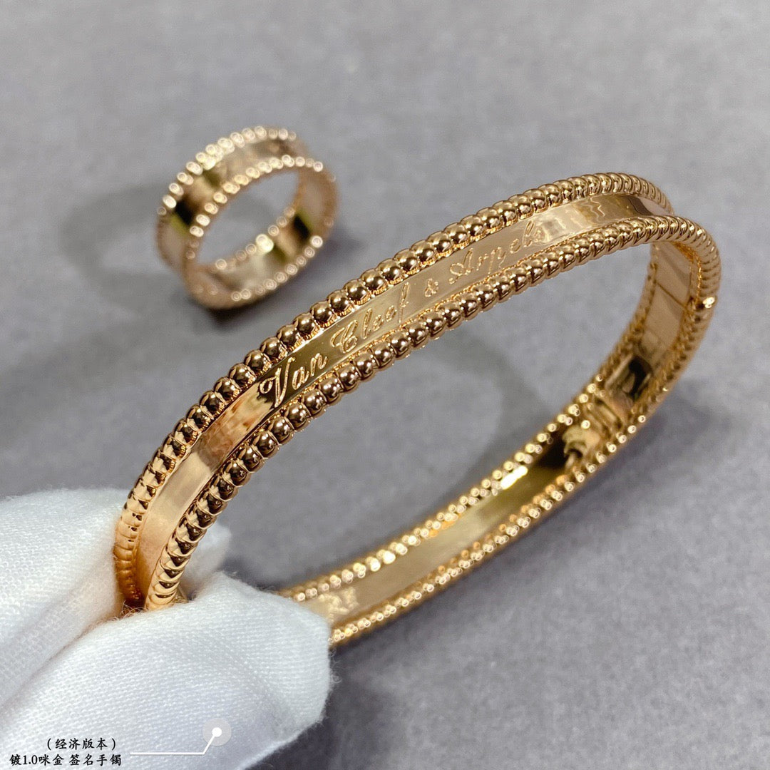 Van Cleef & Arpels Bracelet