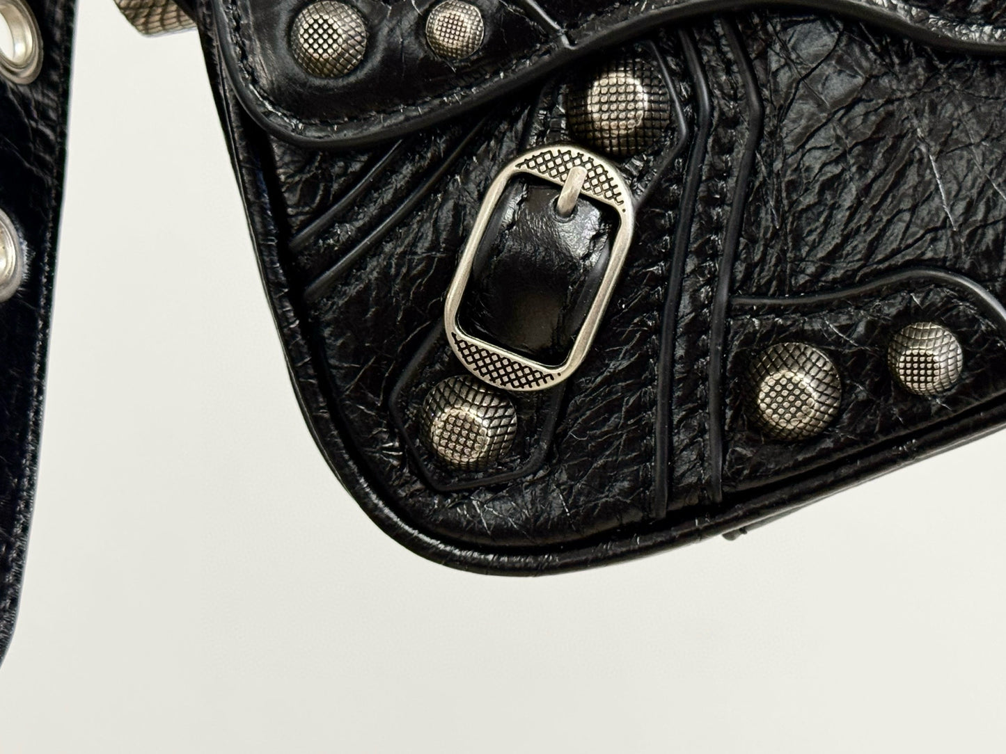 BLCG Le Cagole Sling Bag(22.8x12.9x4cm)