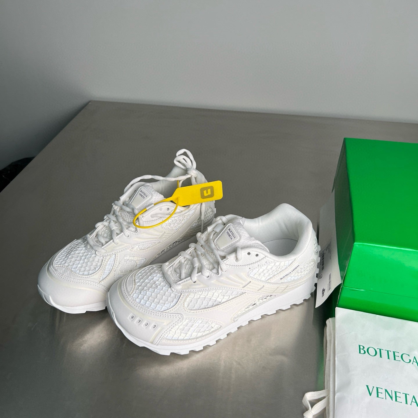 BV Sneakers
