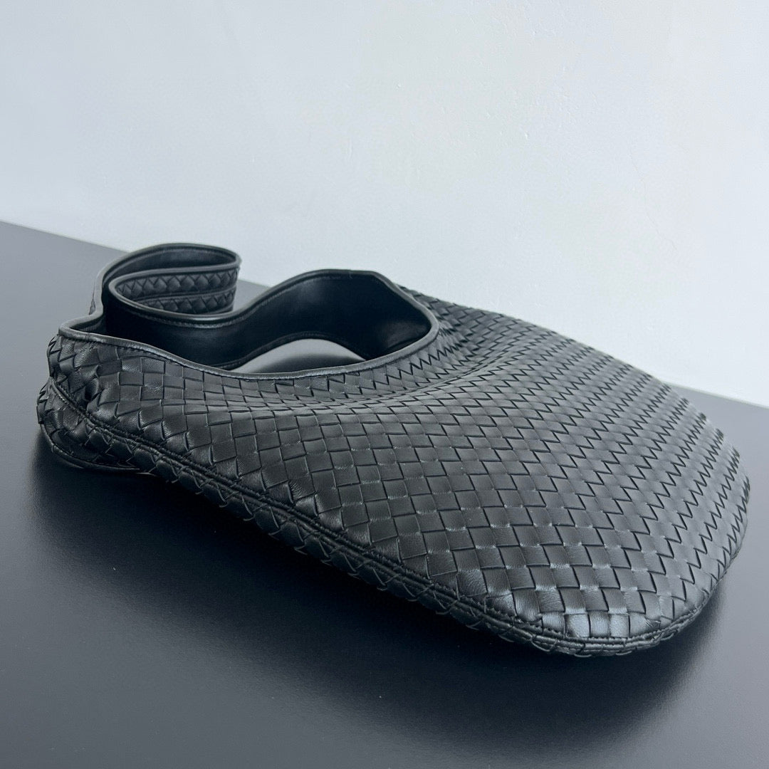 BV Woven Bag 38x24x2CM