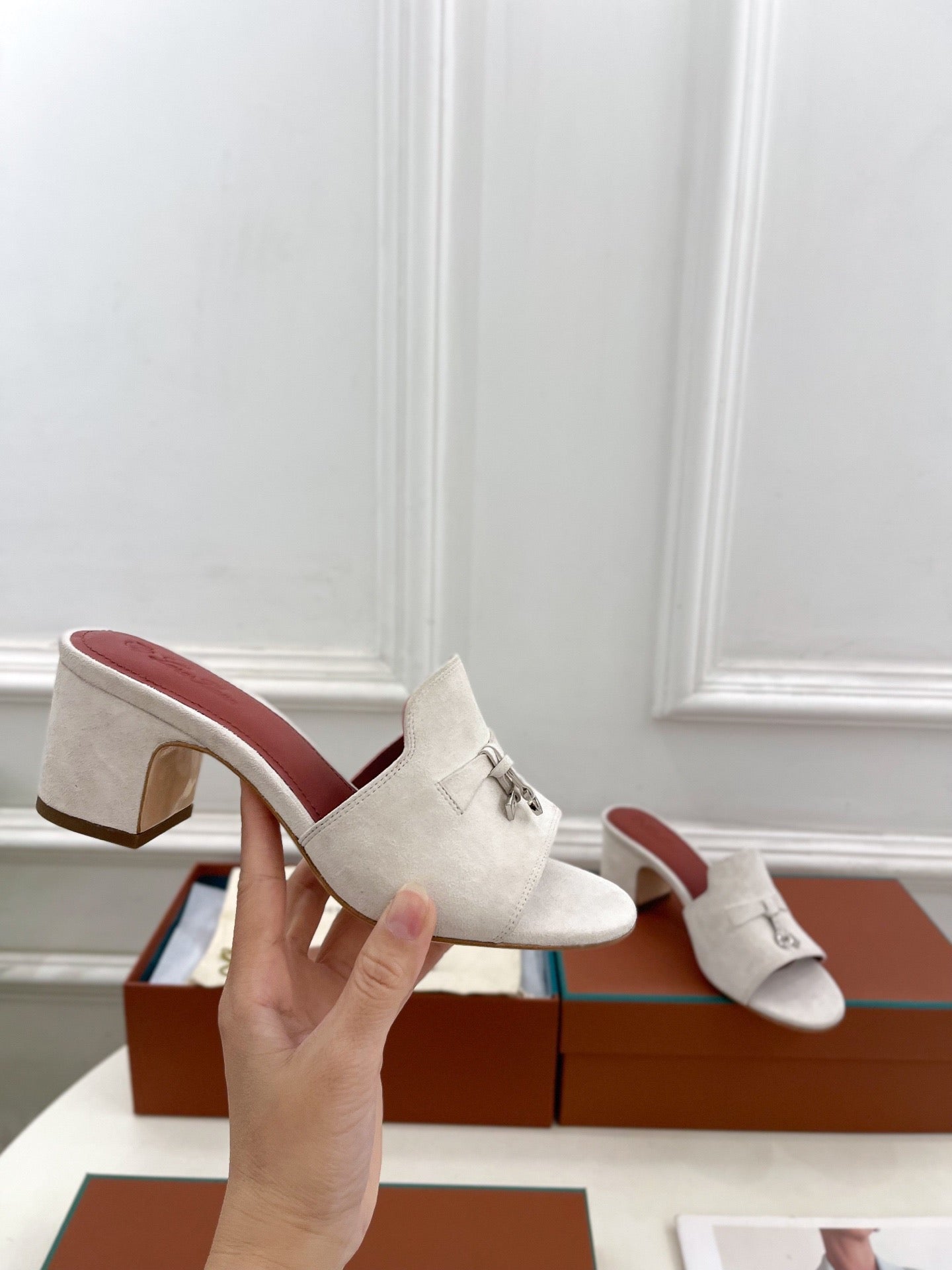 LP Sandals