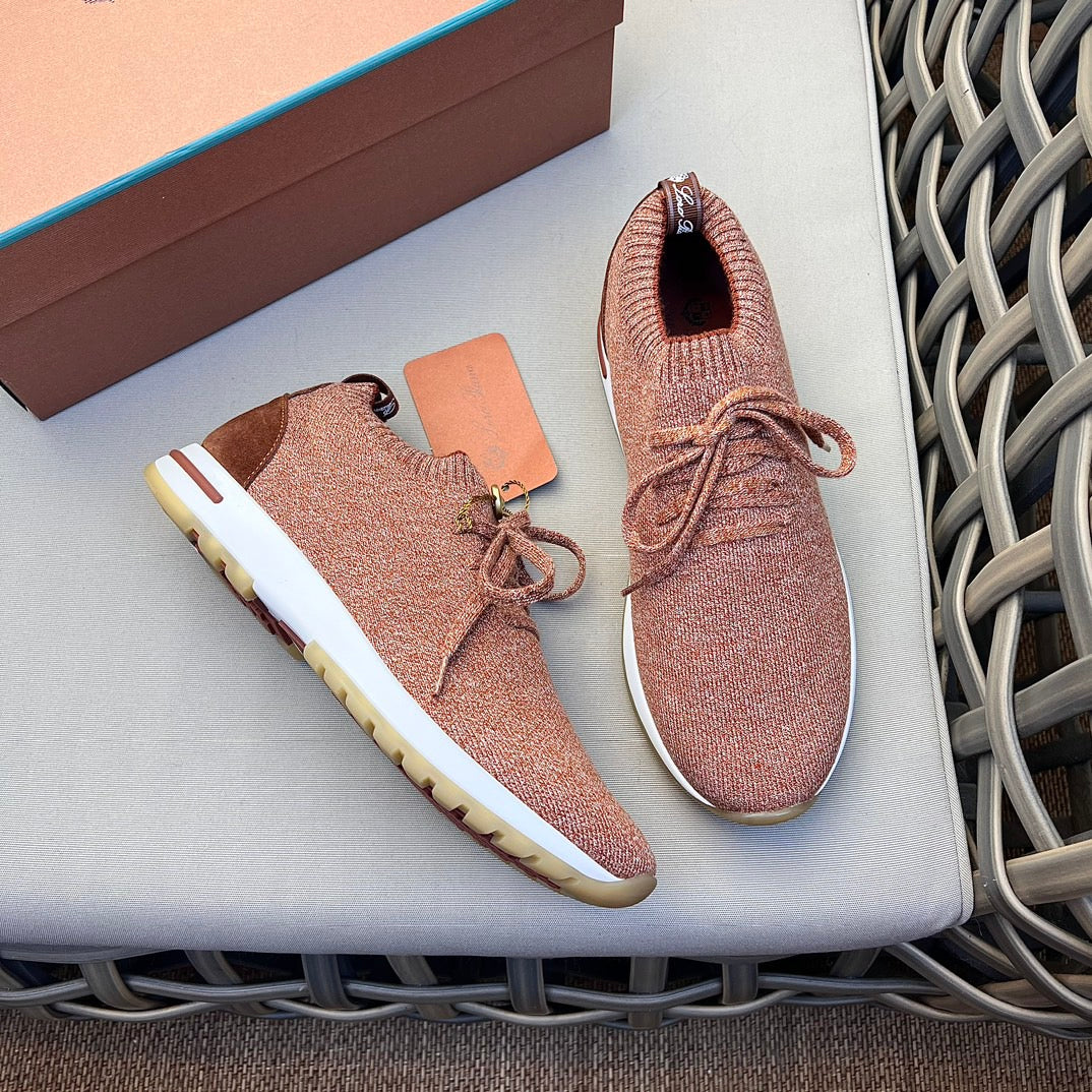 LP Sneakers