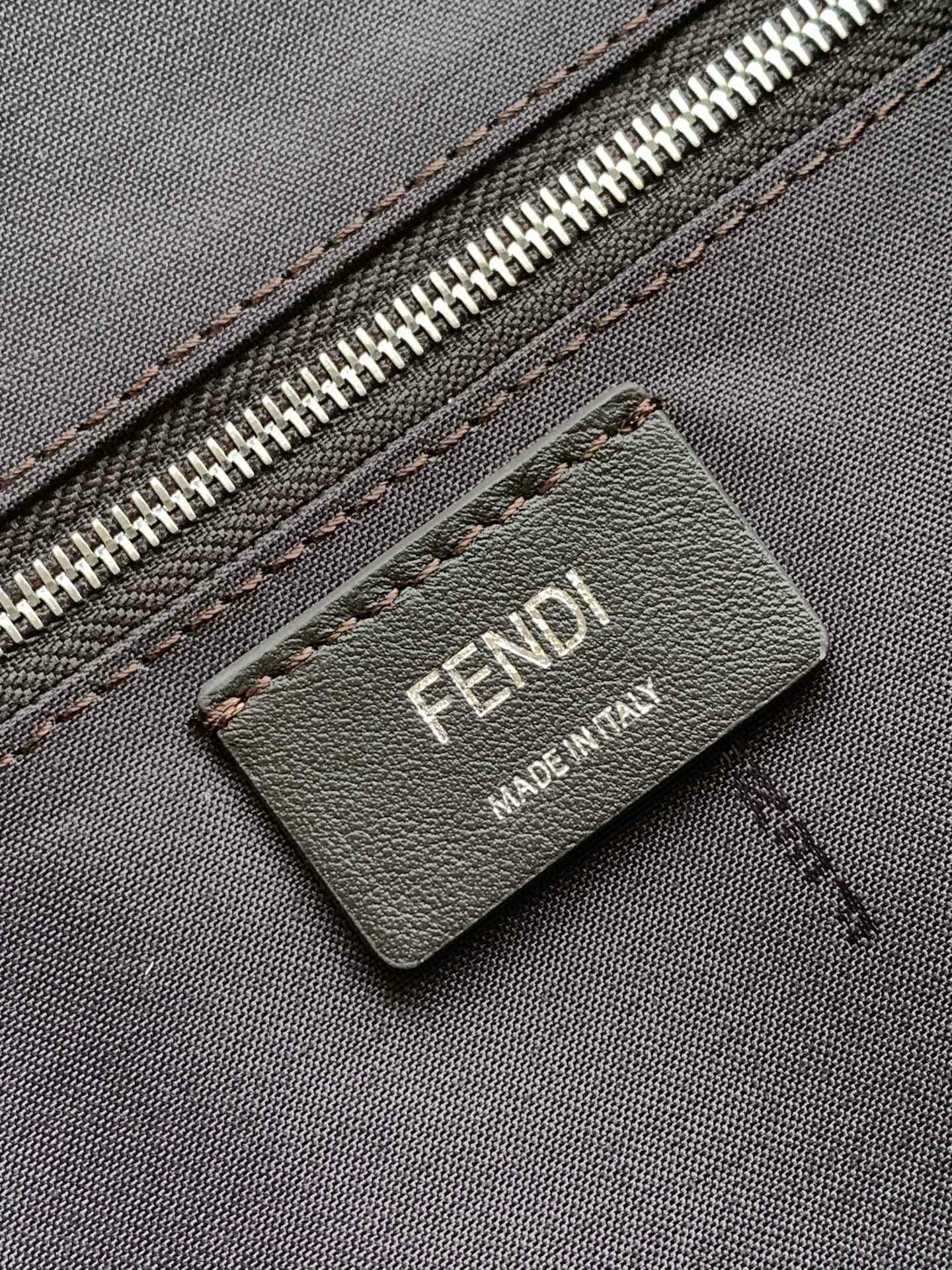 FENDI BACKPACK 30*16*41