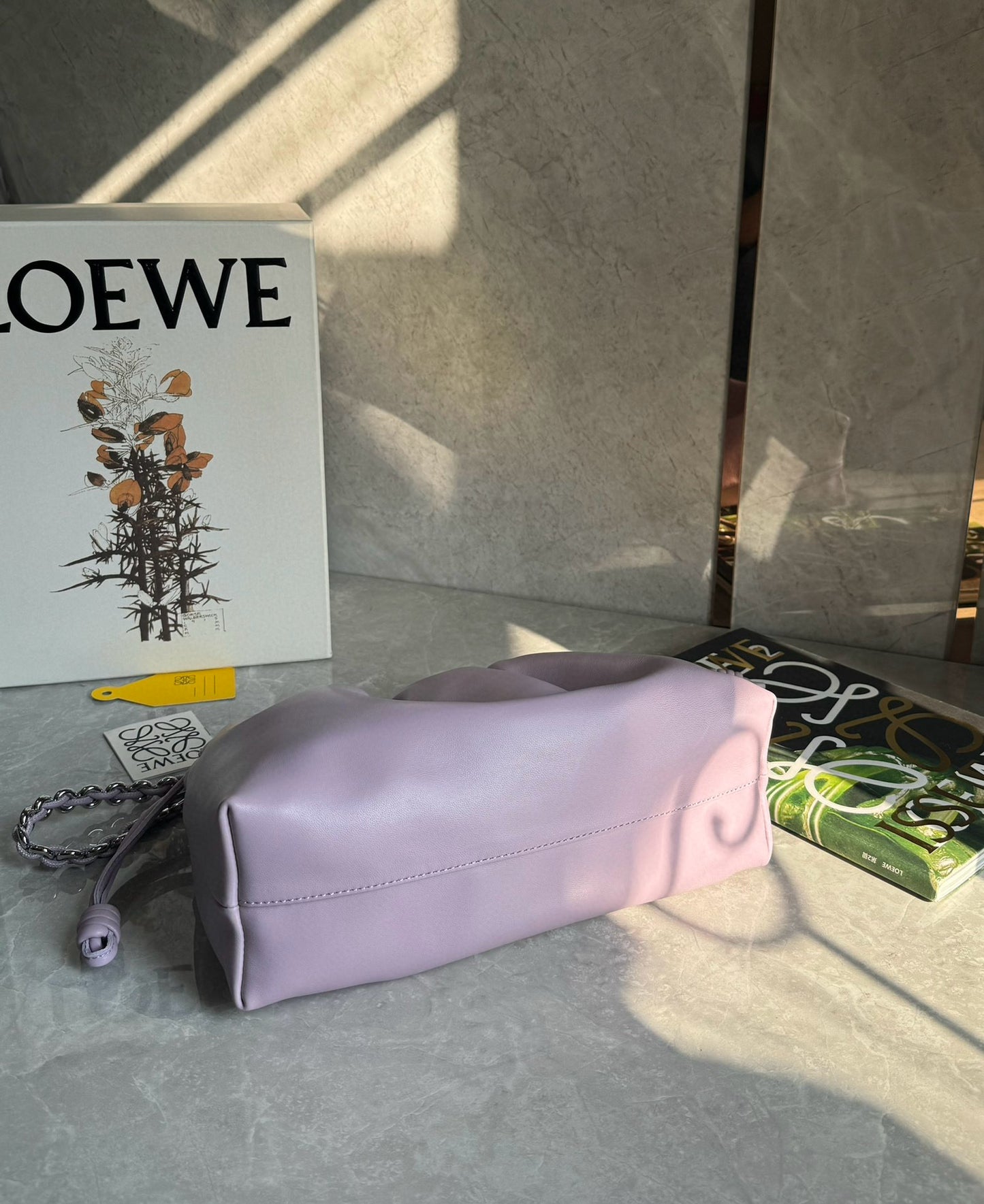Loewe Flamenco Purse Lucky Bag(30x10.5x20cm)