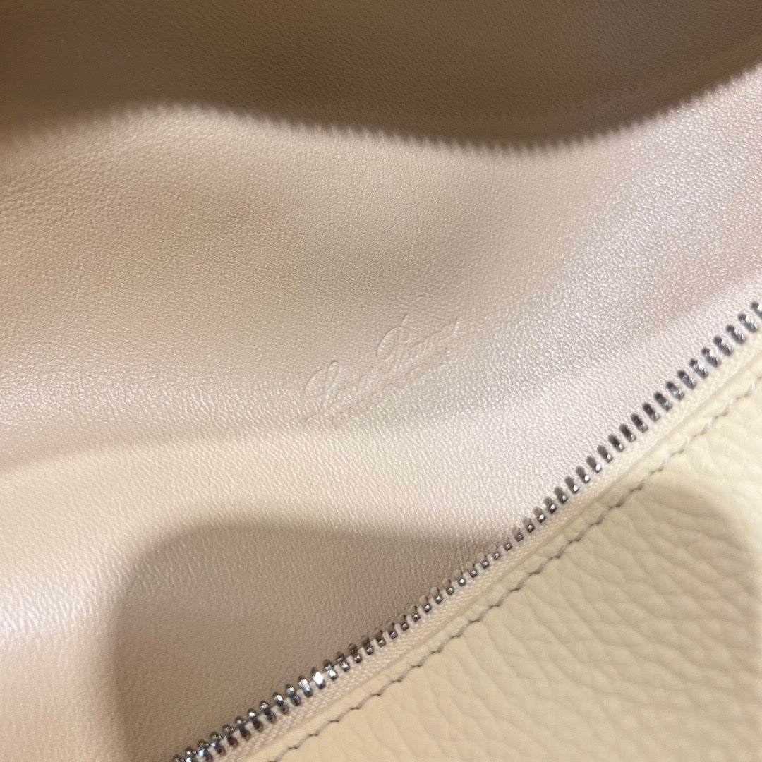 LP Extra Pocket L23.5 Backpack