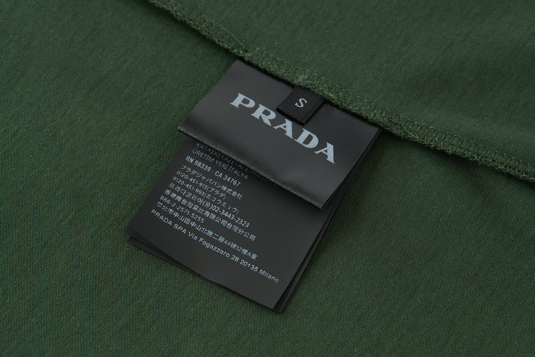 Camiseta Prada