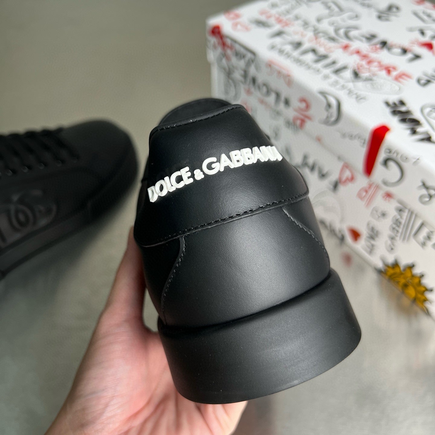 DG Sneakers