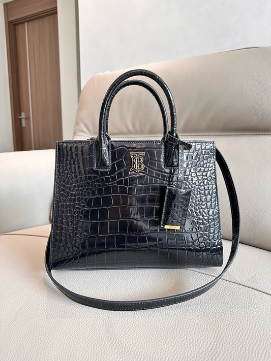 Burberry Frances Bag