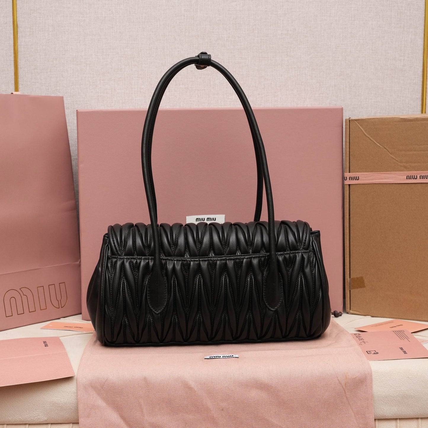 Miu Miu Shoulder Bag 28x15x11cm