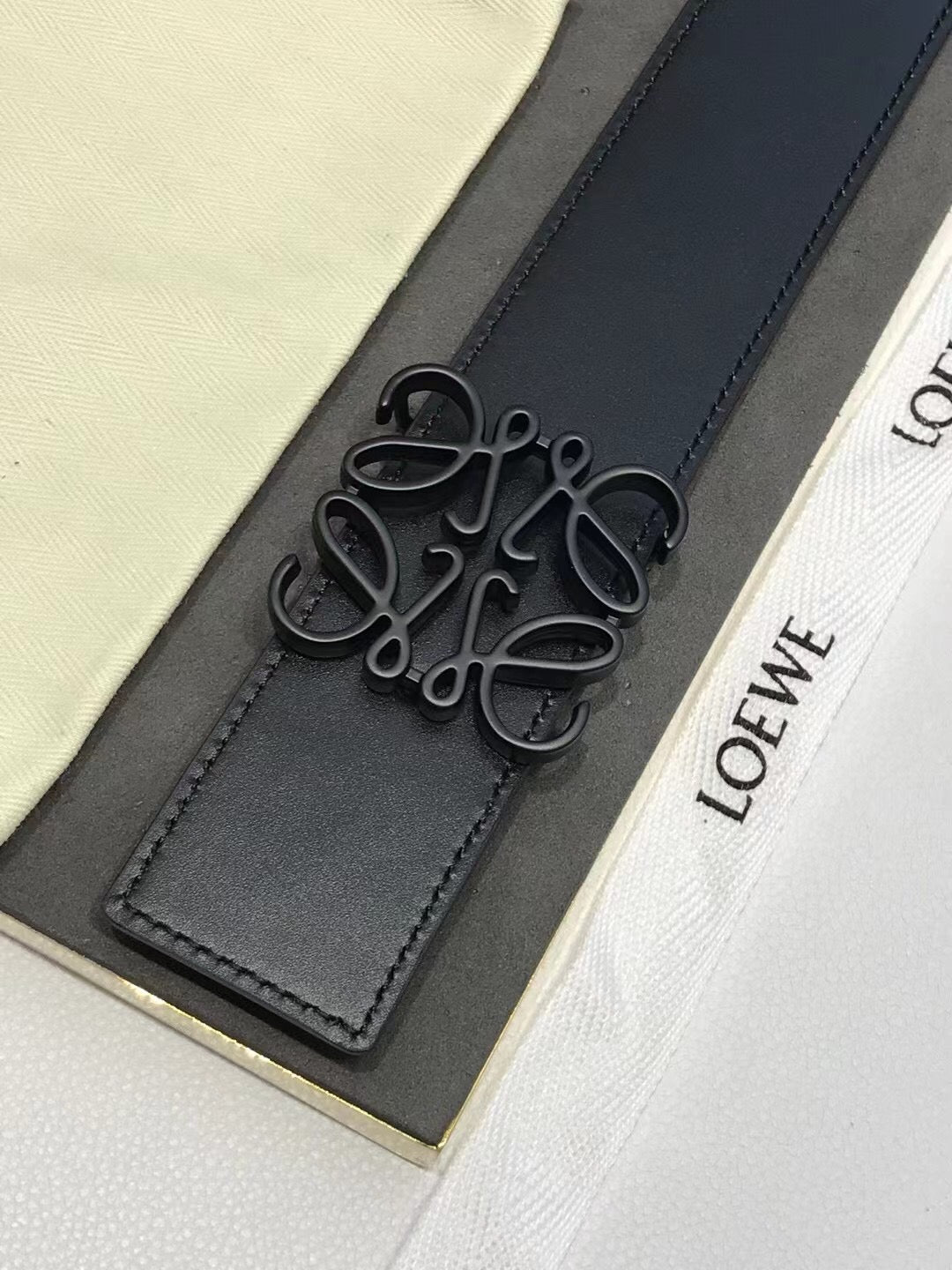 Loewe Belt
