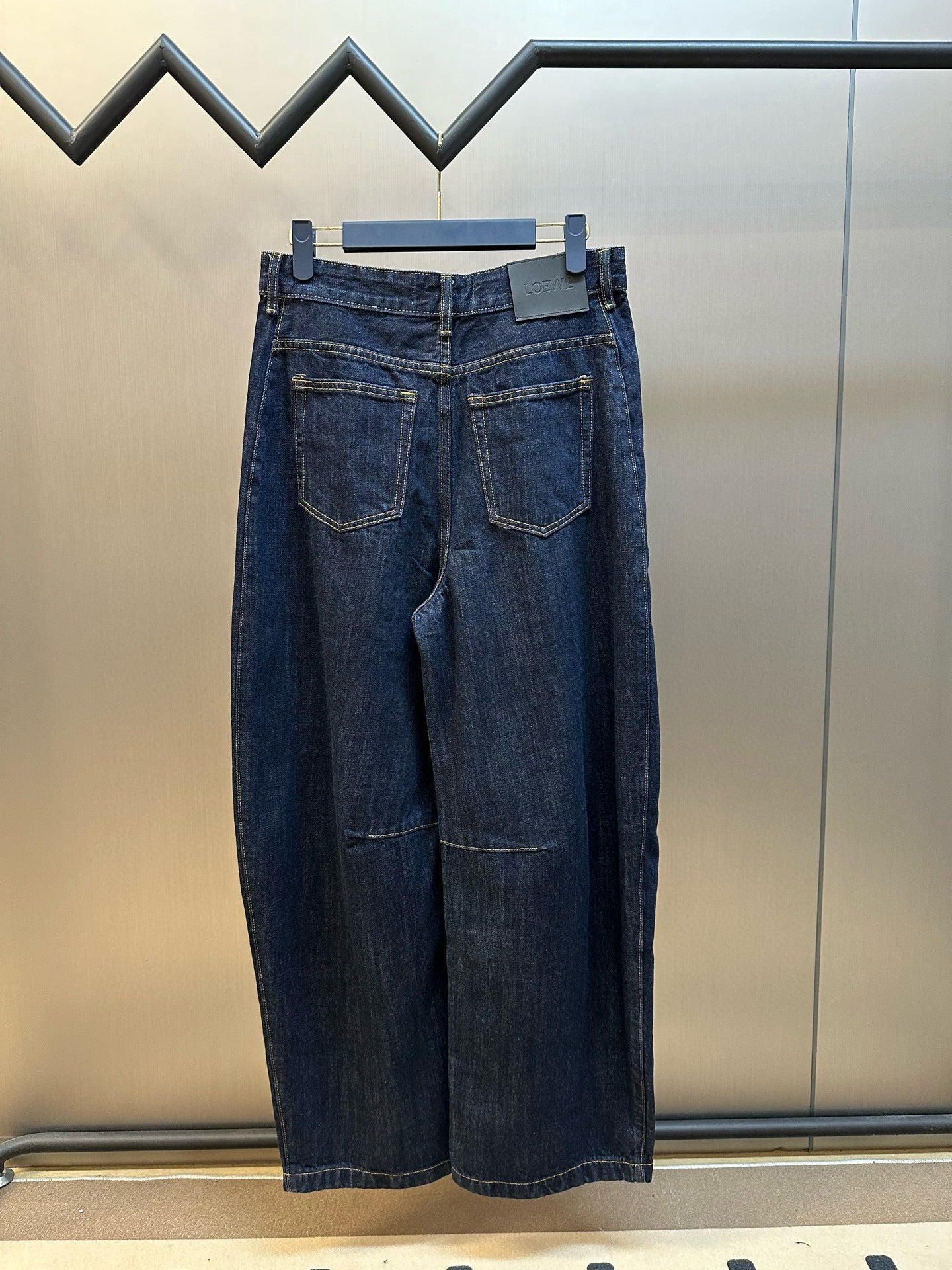 Loewe Jean