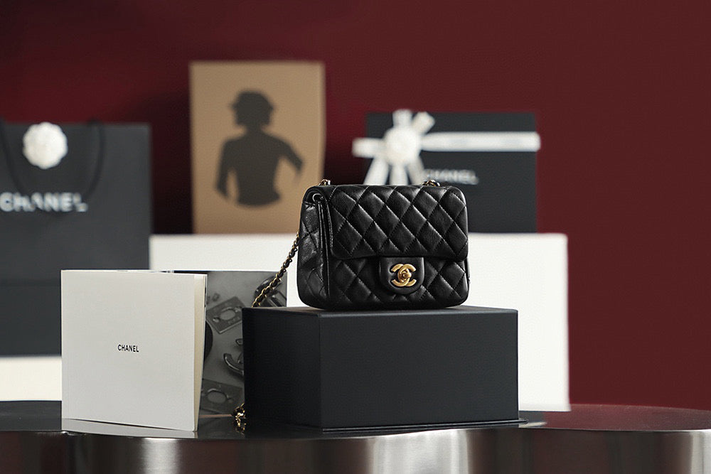 Chanel CF Bag (13x18x7cm)