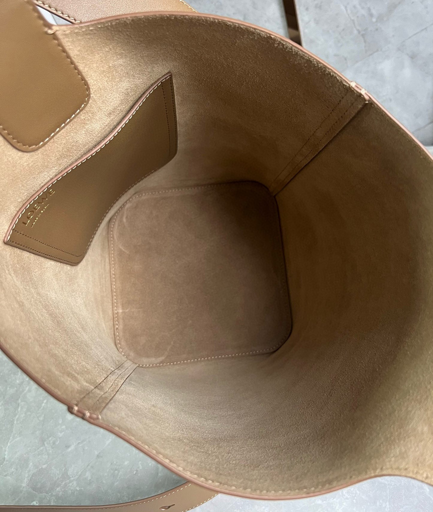 Loewe Pebble Bucket Bag(24.5x23.5x28cm)