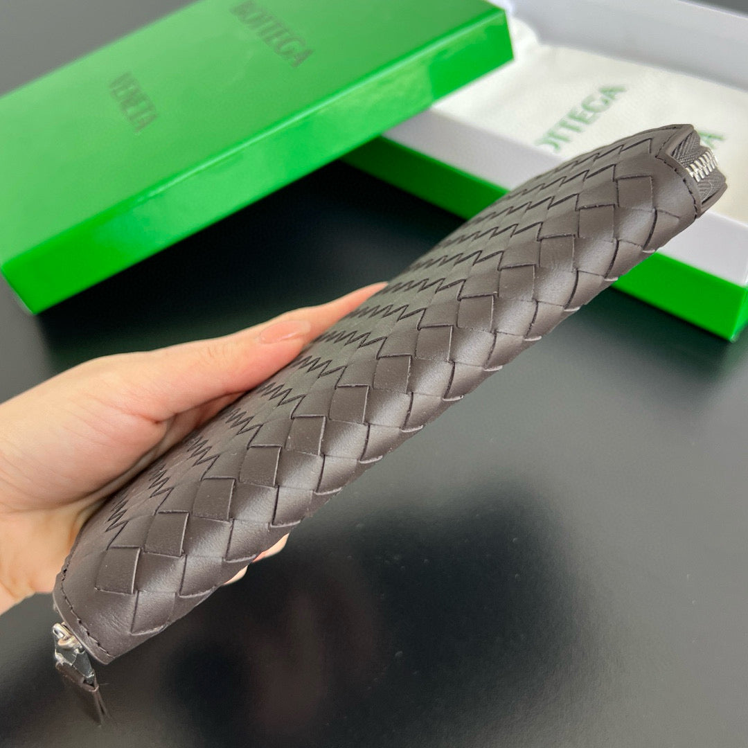 Bottega Veneta Long Zipped Wallet