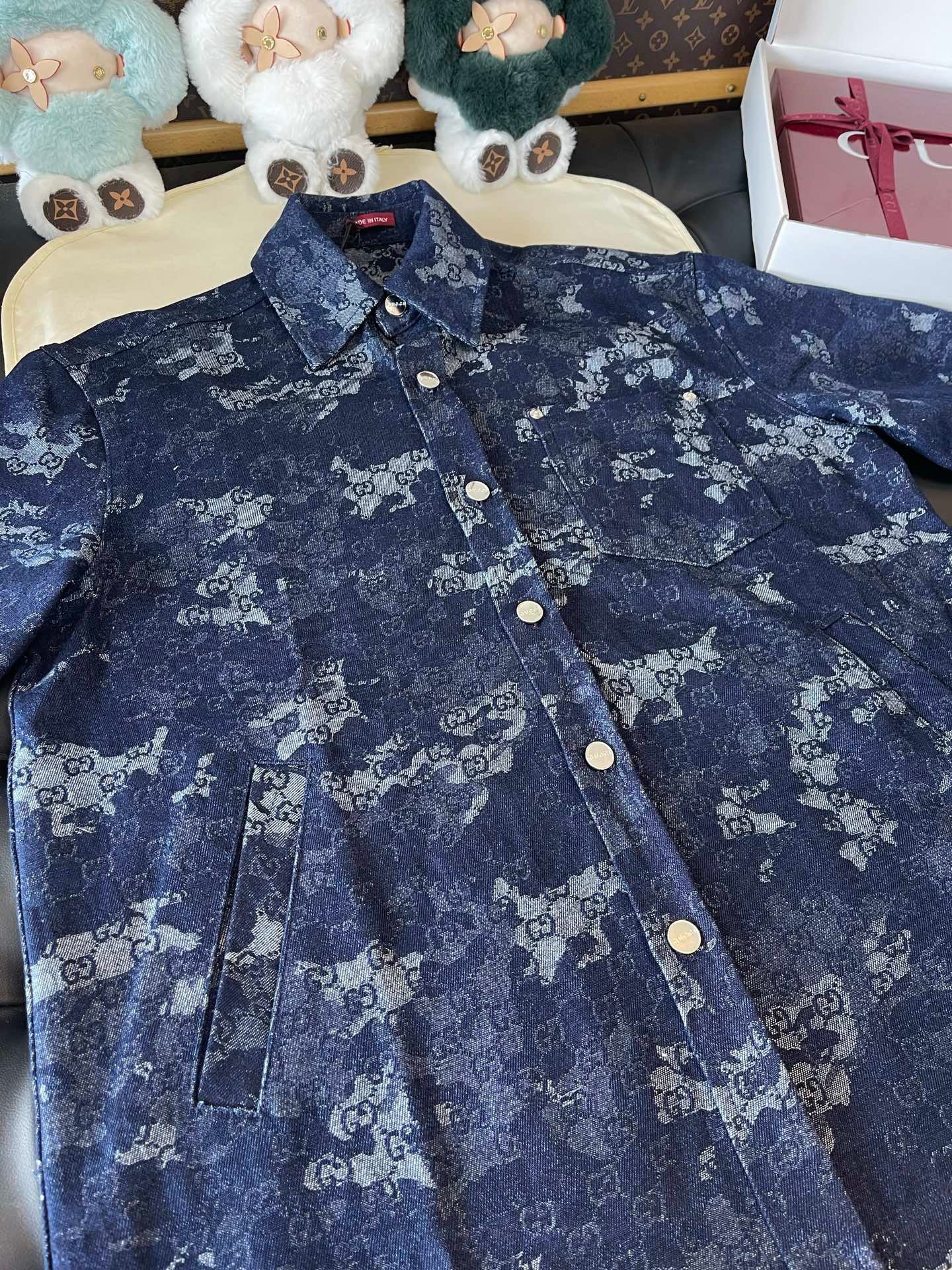 Gucci Shirt