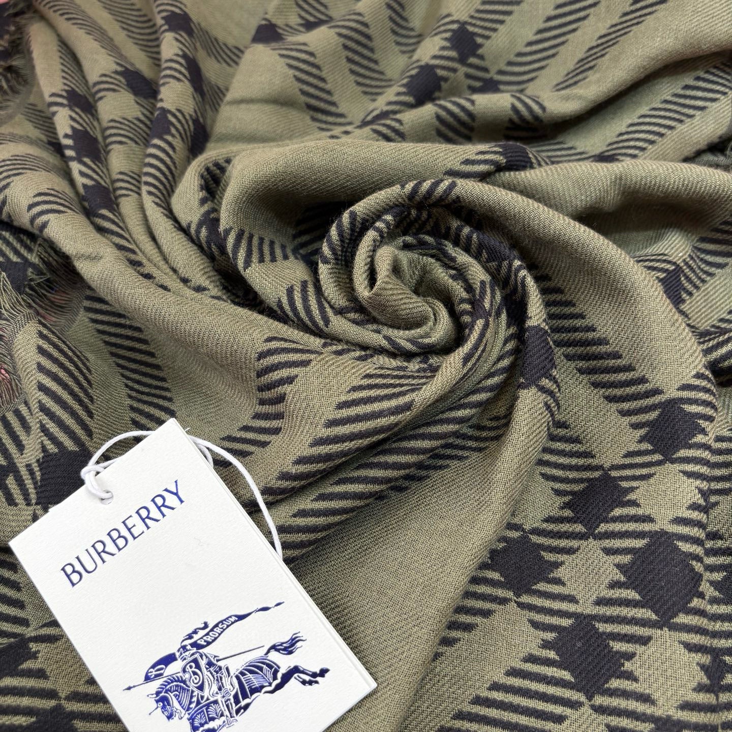 BBR Scarves
