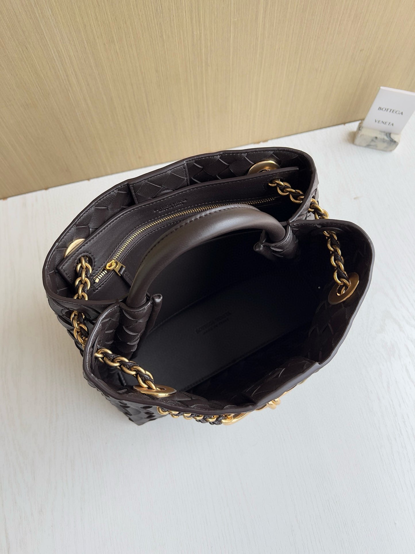 BV Andiamo Chain Bag 25x22x10.5cm