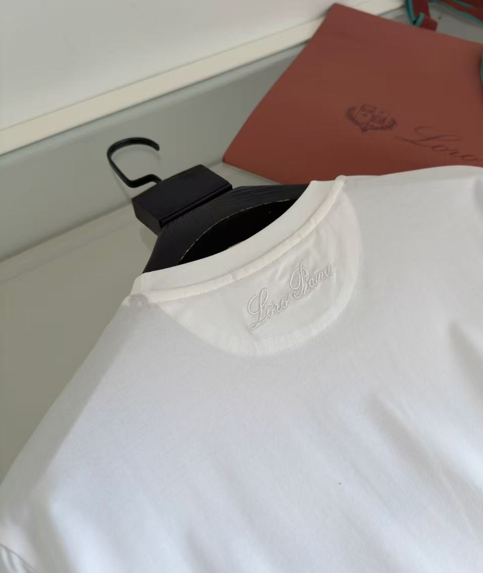 LP T-shirt