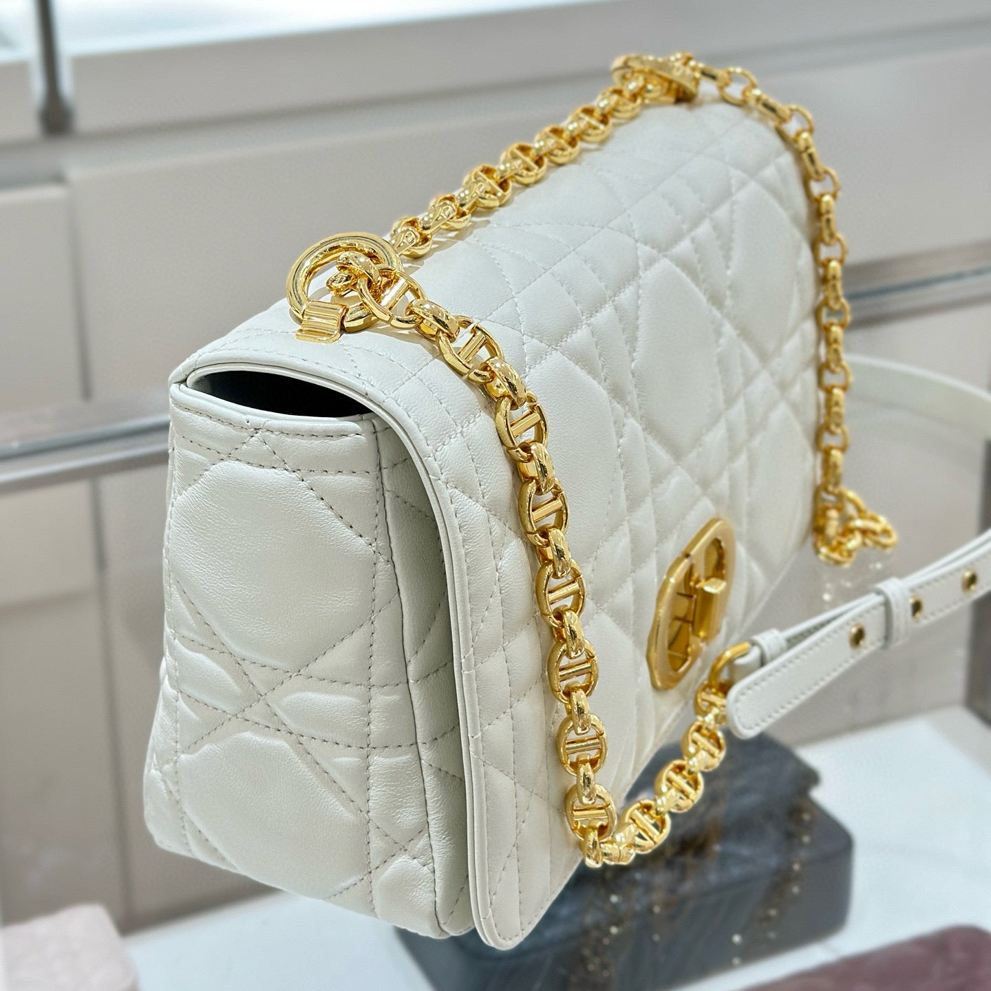 Dior Shoulder Bag 25x16x9cm