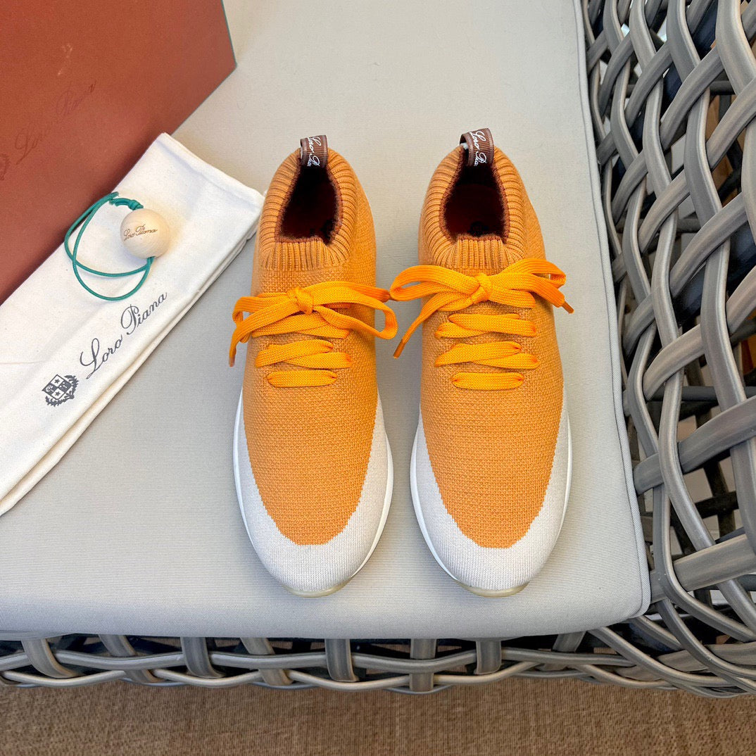 LP Sneakers
