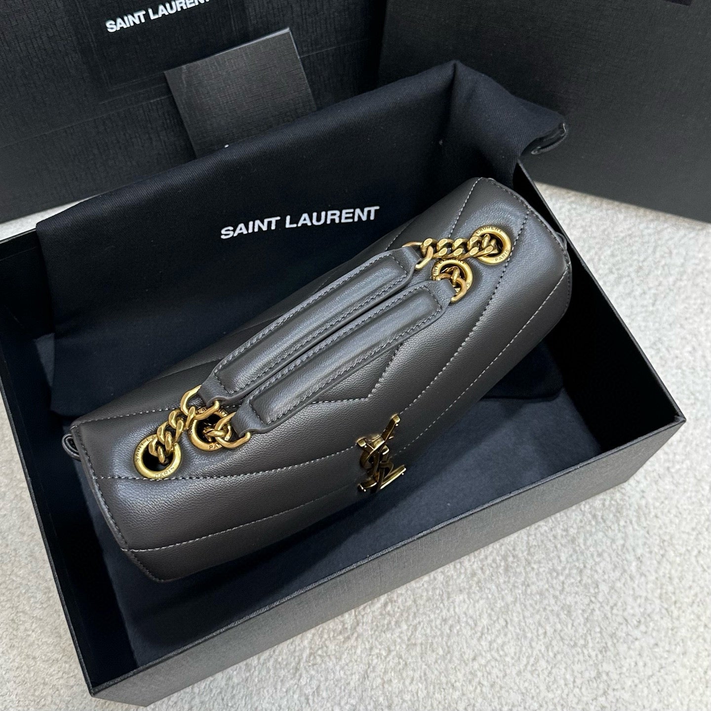 YSL Loulou Shoulder Bag 29x17x8cm