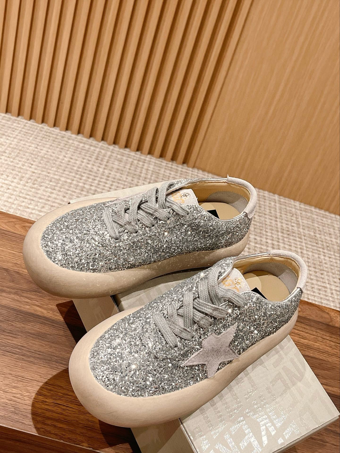 Golden Goose Sneaker