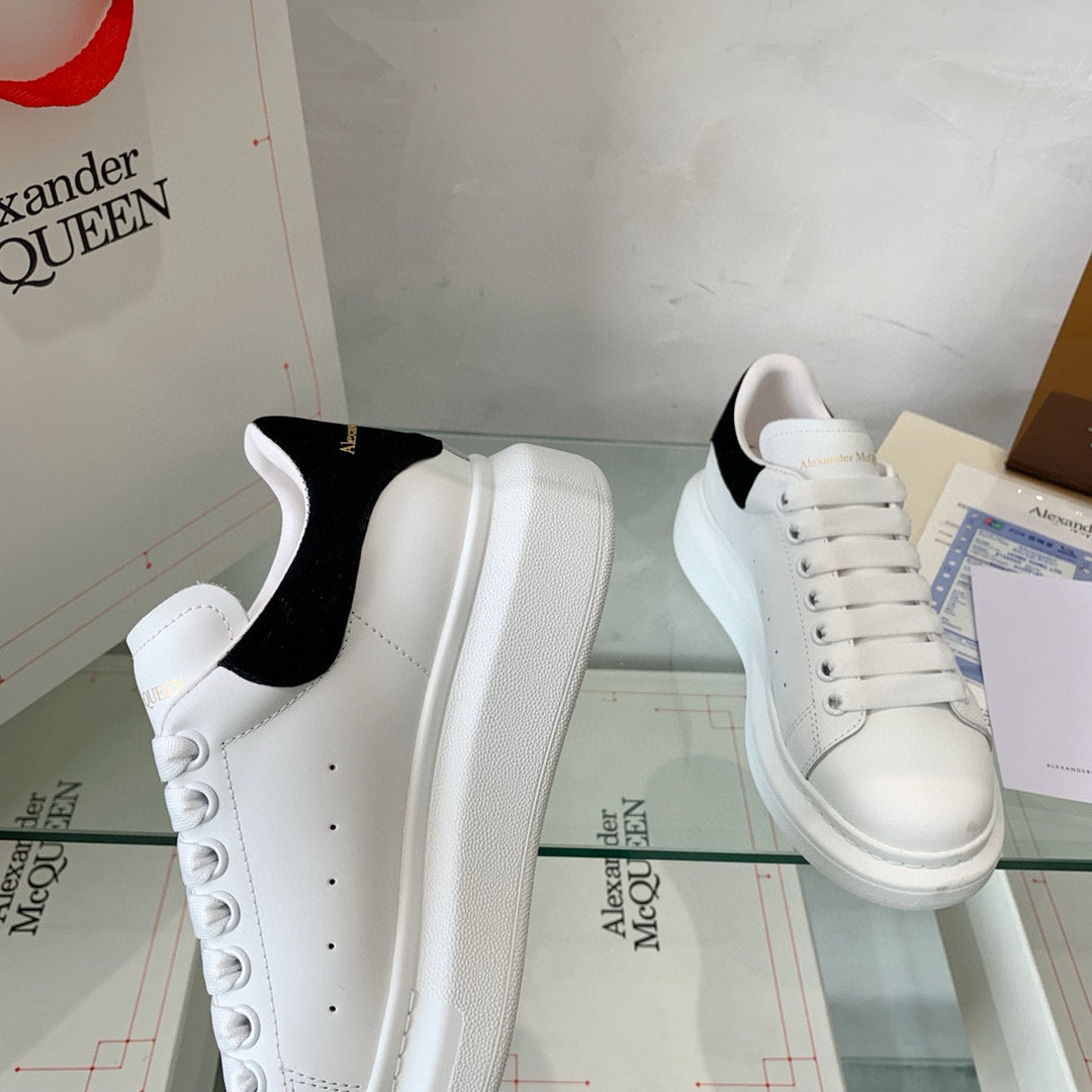 Alexander McQueen Sneakers