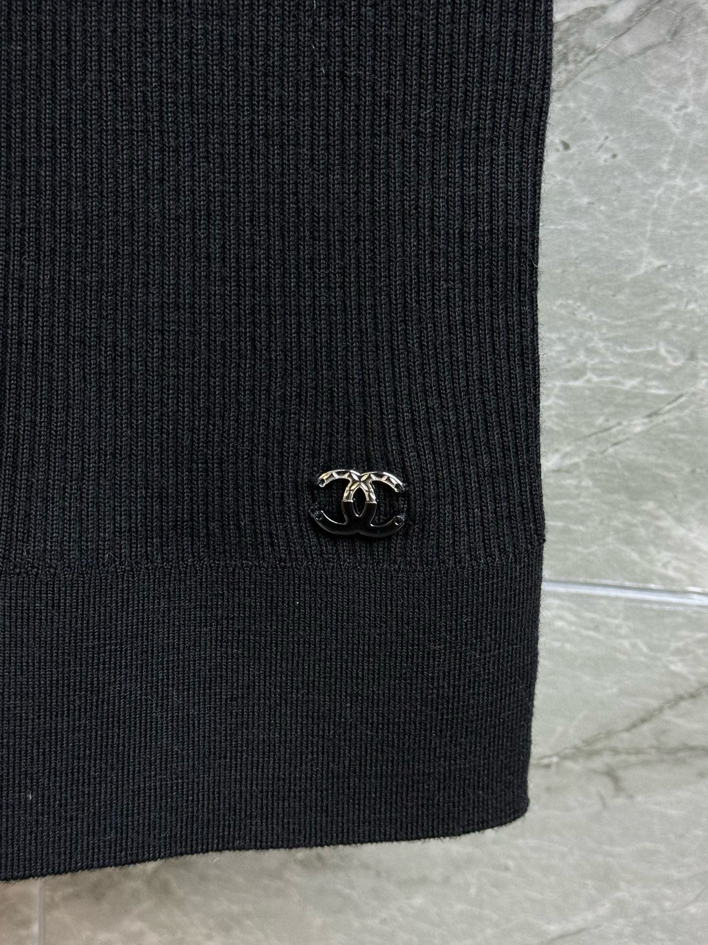 Chanel T-Shirt