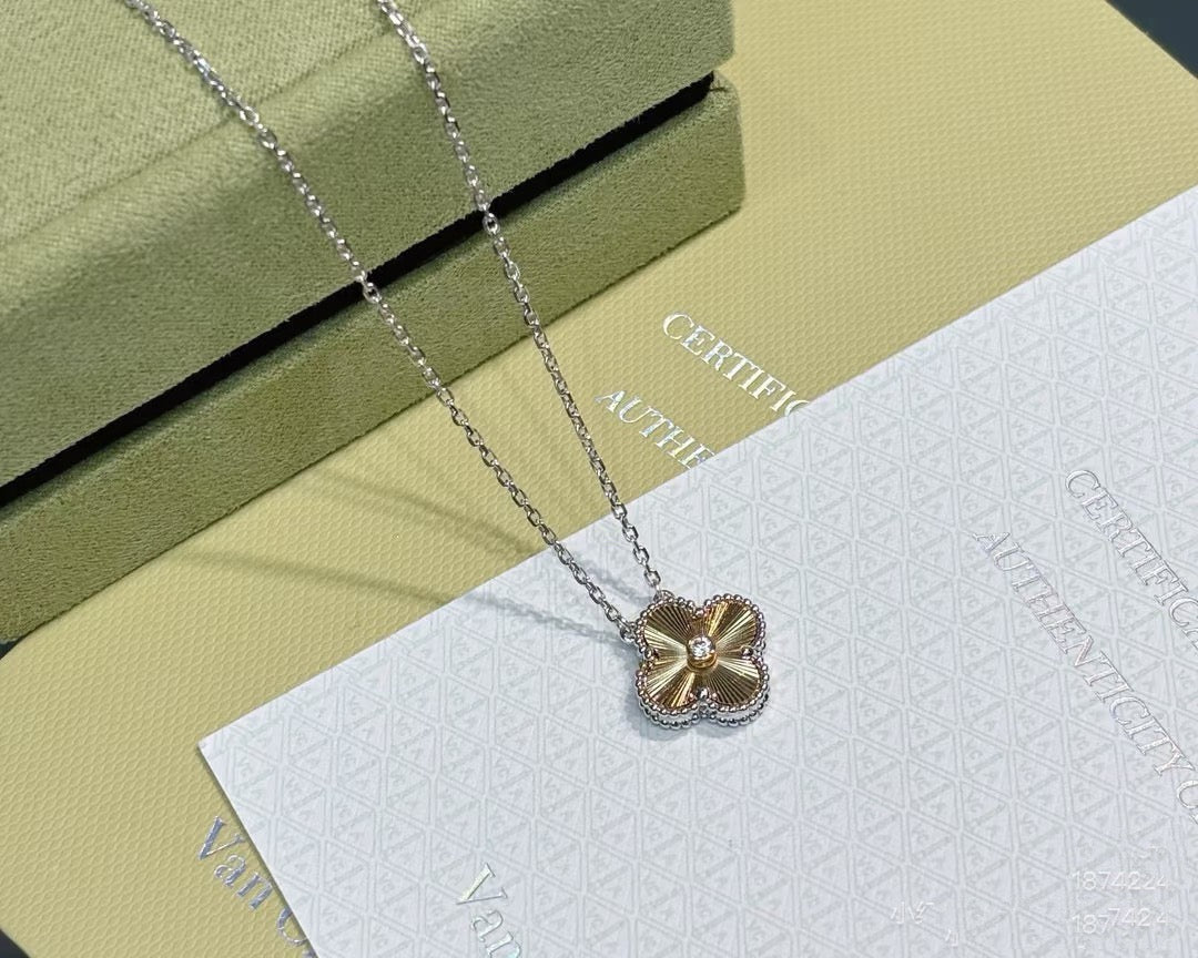 Van Cleef & Arpels Necklace