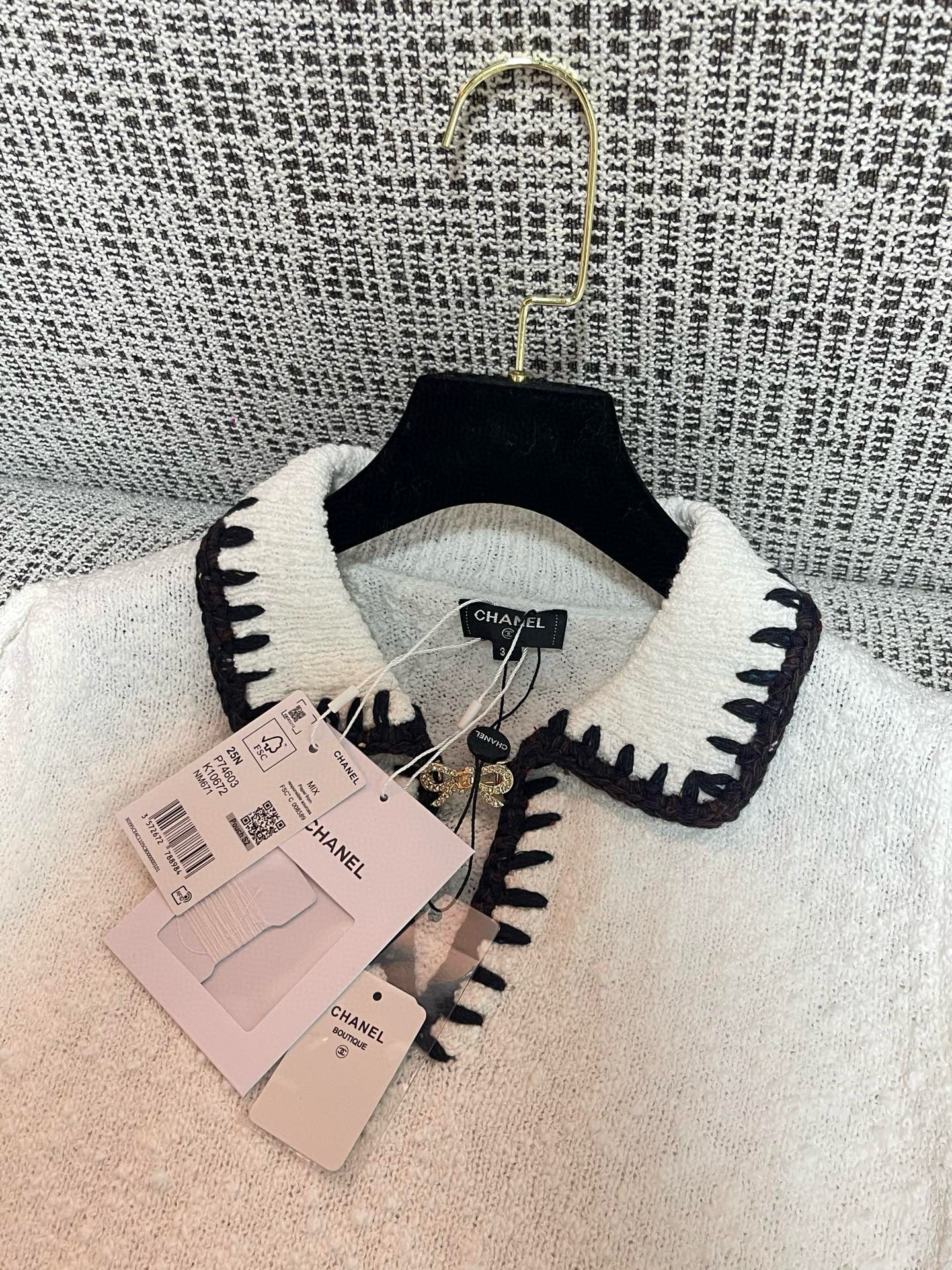 Chanel T-Shirt