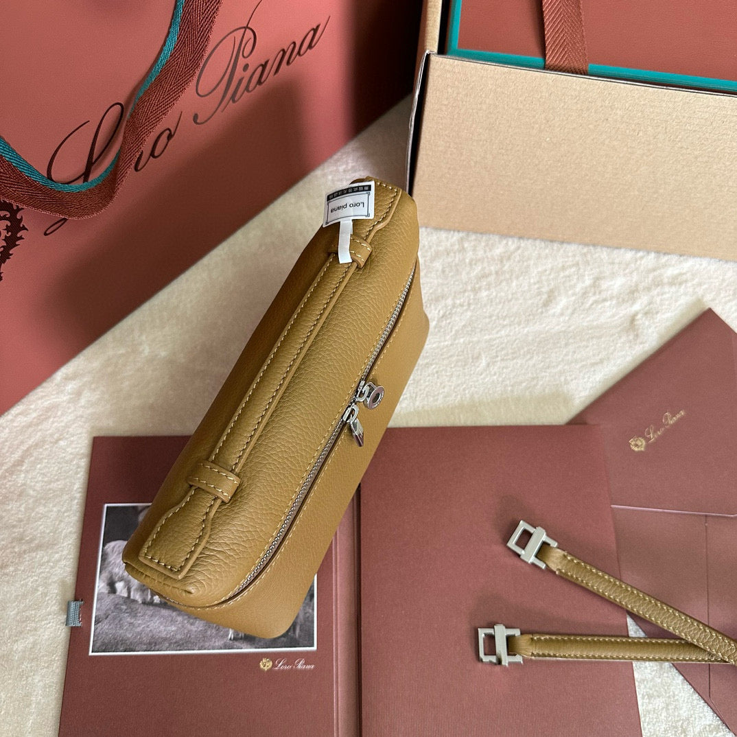 Loro Piana L19（11x19x6.5CM）