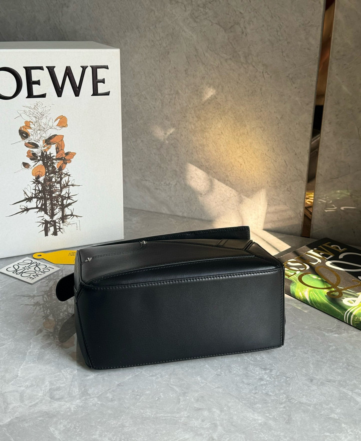 Loewe Puzzle Panta Shoulder Bag(24x10.5x16.5cm)