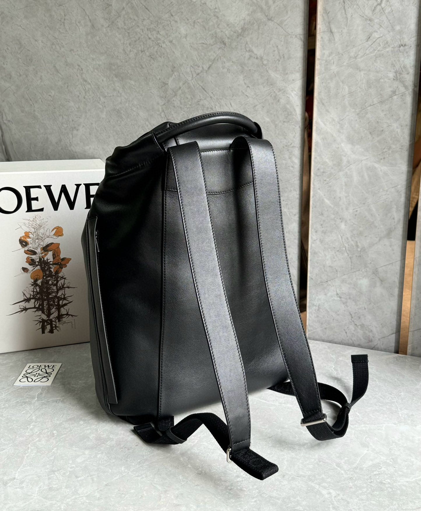 Loewe Backpack(36x16x40cm)