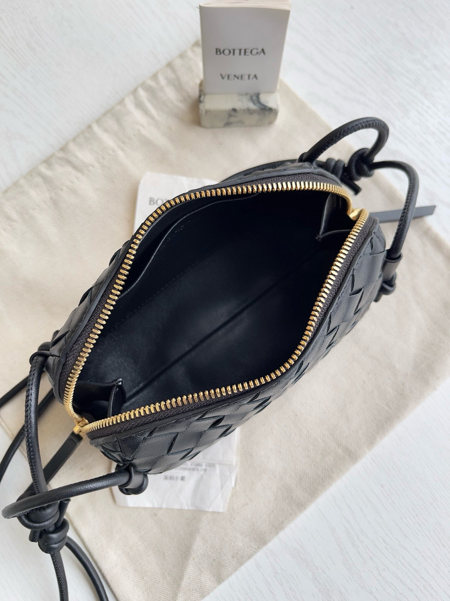 BV Intrecciato Concert Pouch Bag