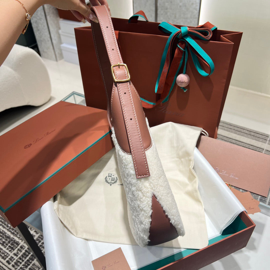 LP Medium Bobbin Bag