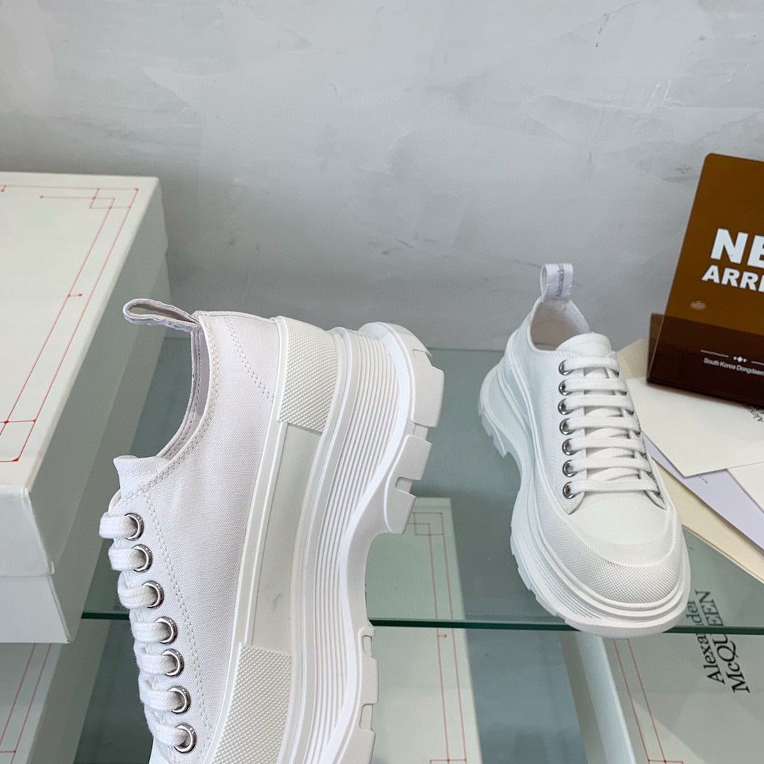 Alexander McQueen Sneakers