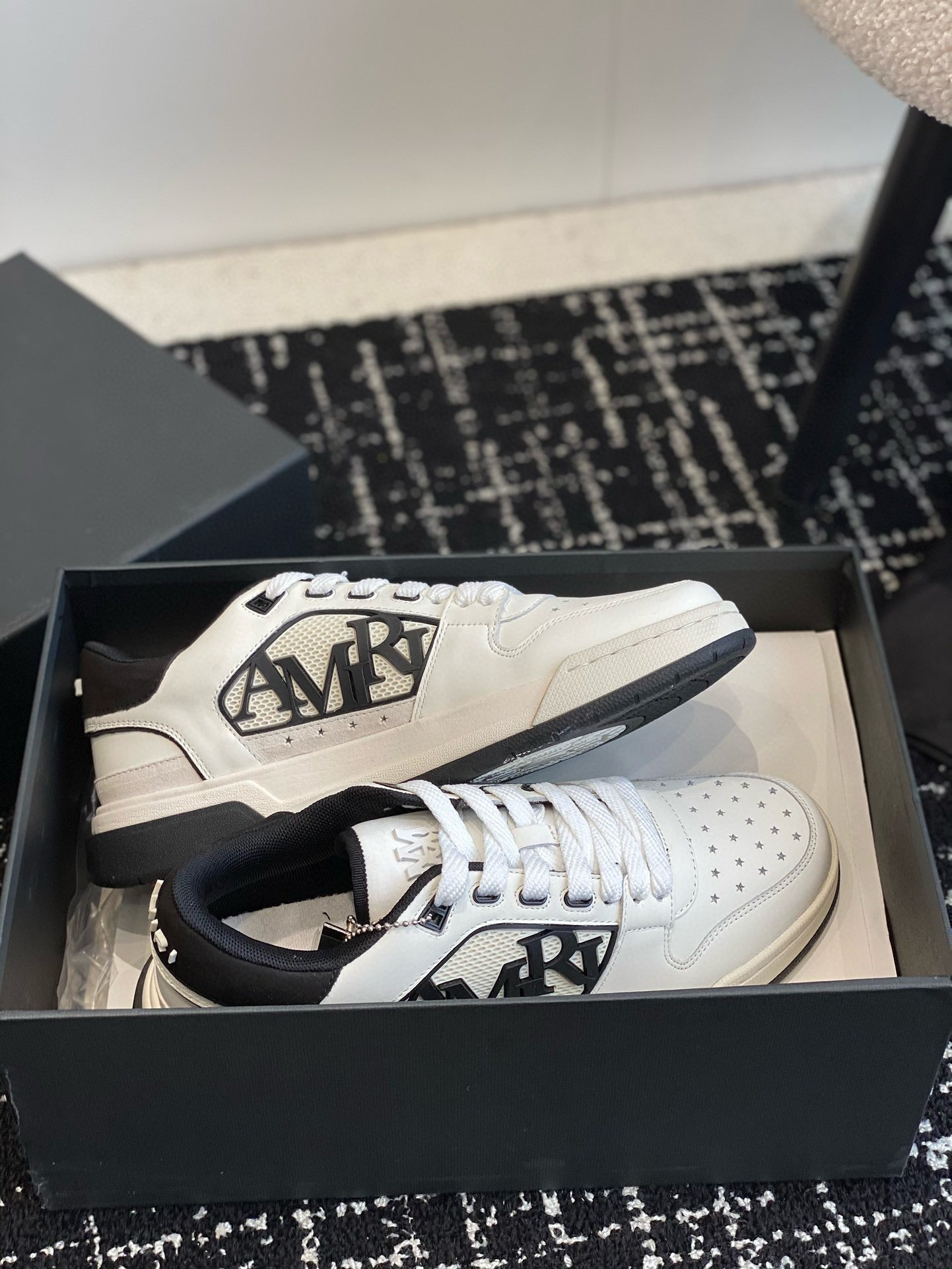 Amiri Sneakers