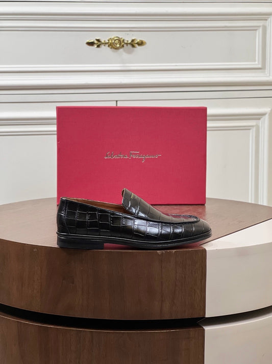 FG Loafer