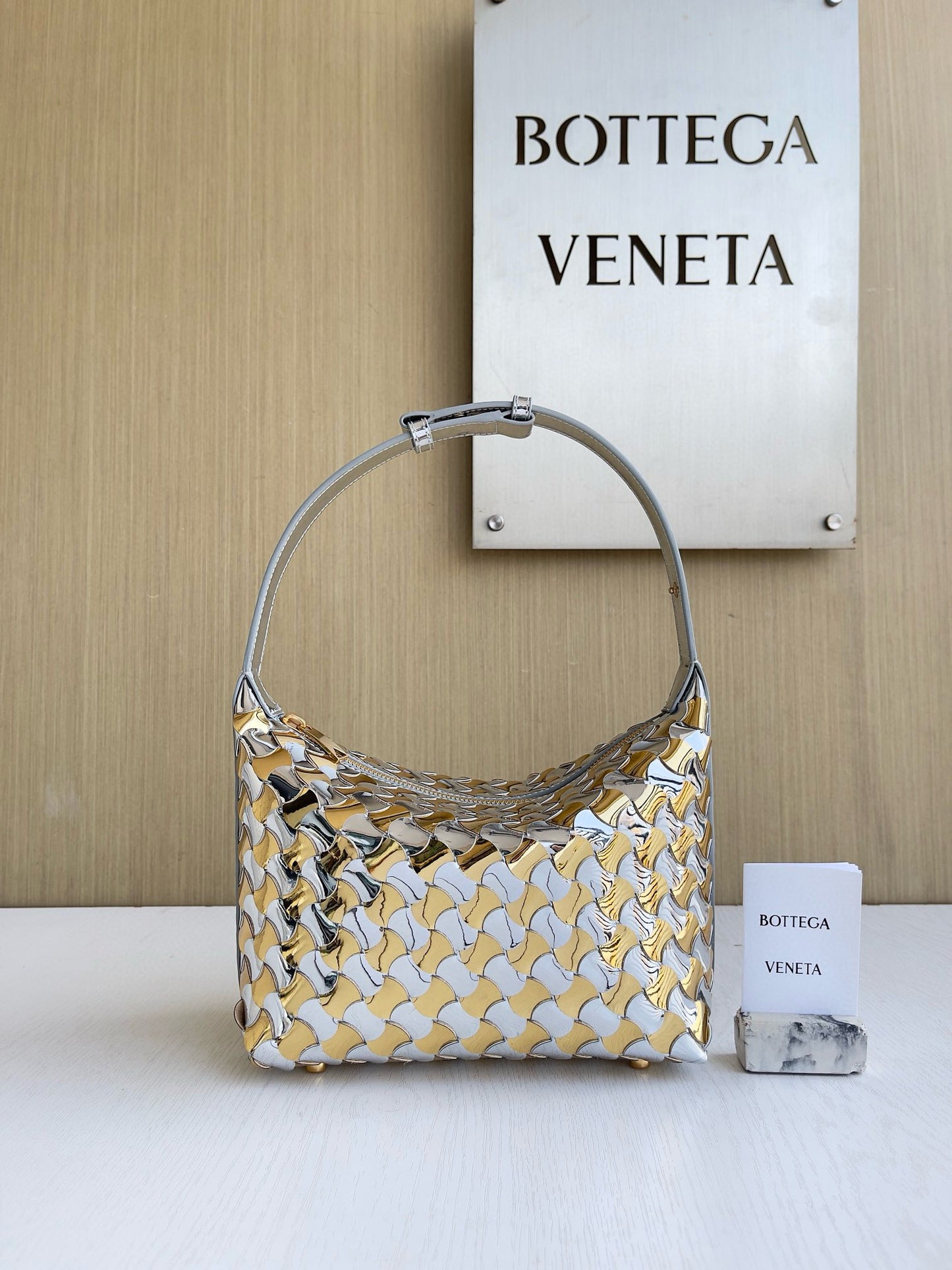 BV Hop Mini Shoulder Bag