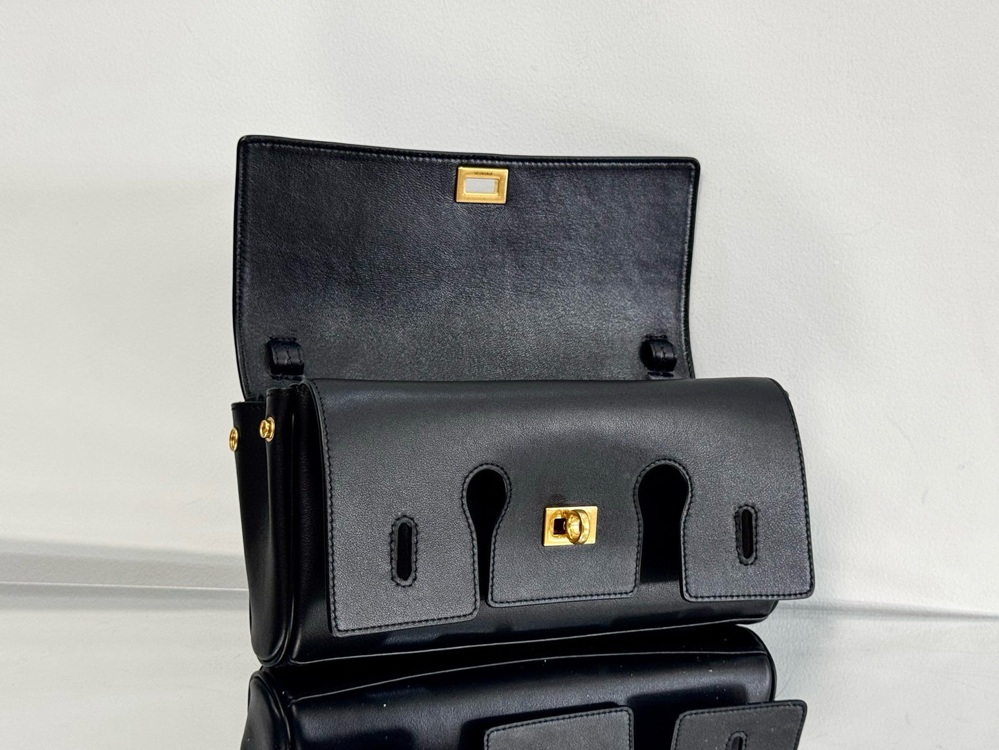 BLCG BelAir Leather Shoulder Bag(26.9x13.9x5.3cm)