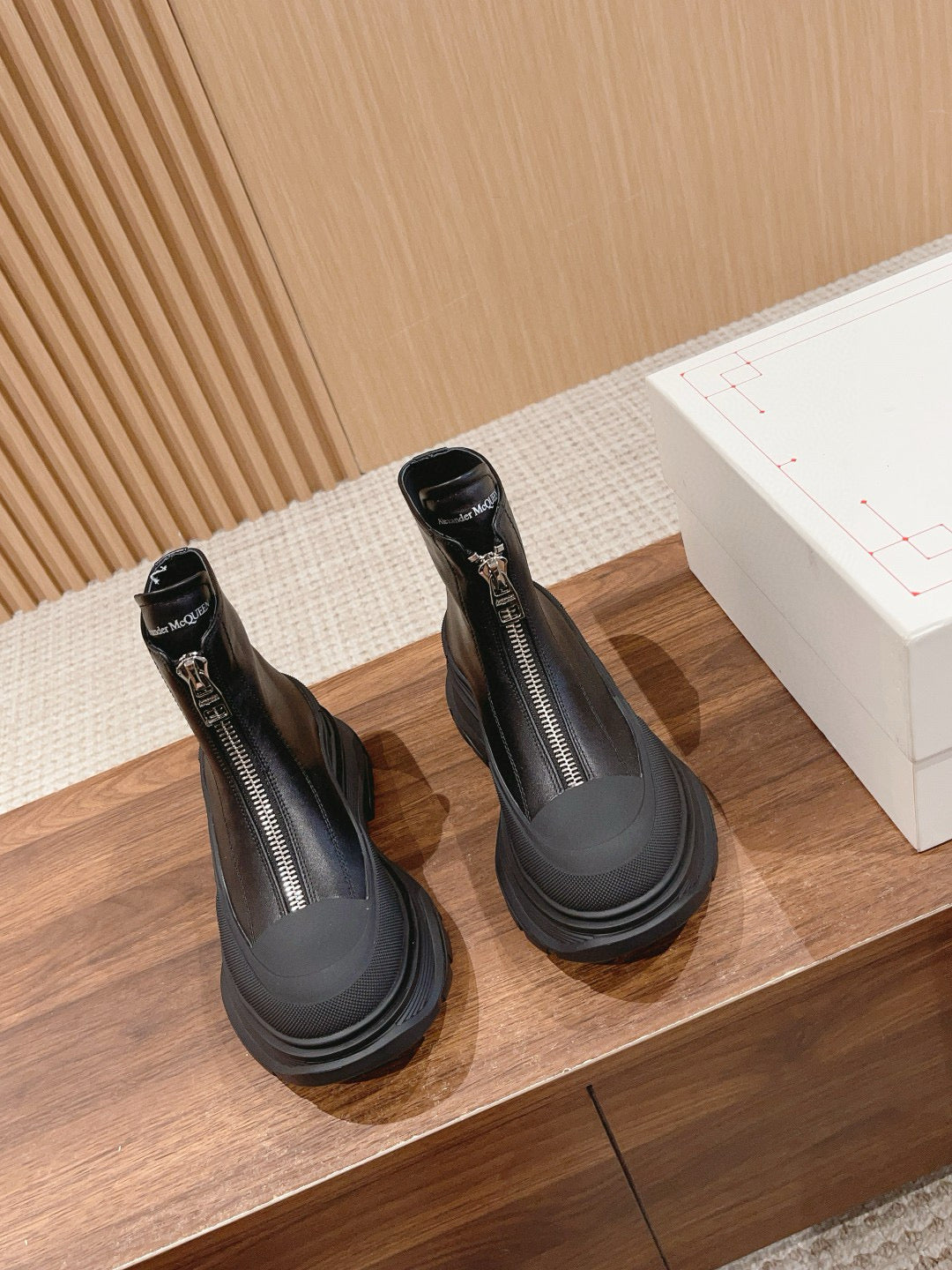 Alexander McQueen Sneakers