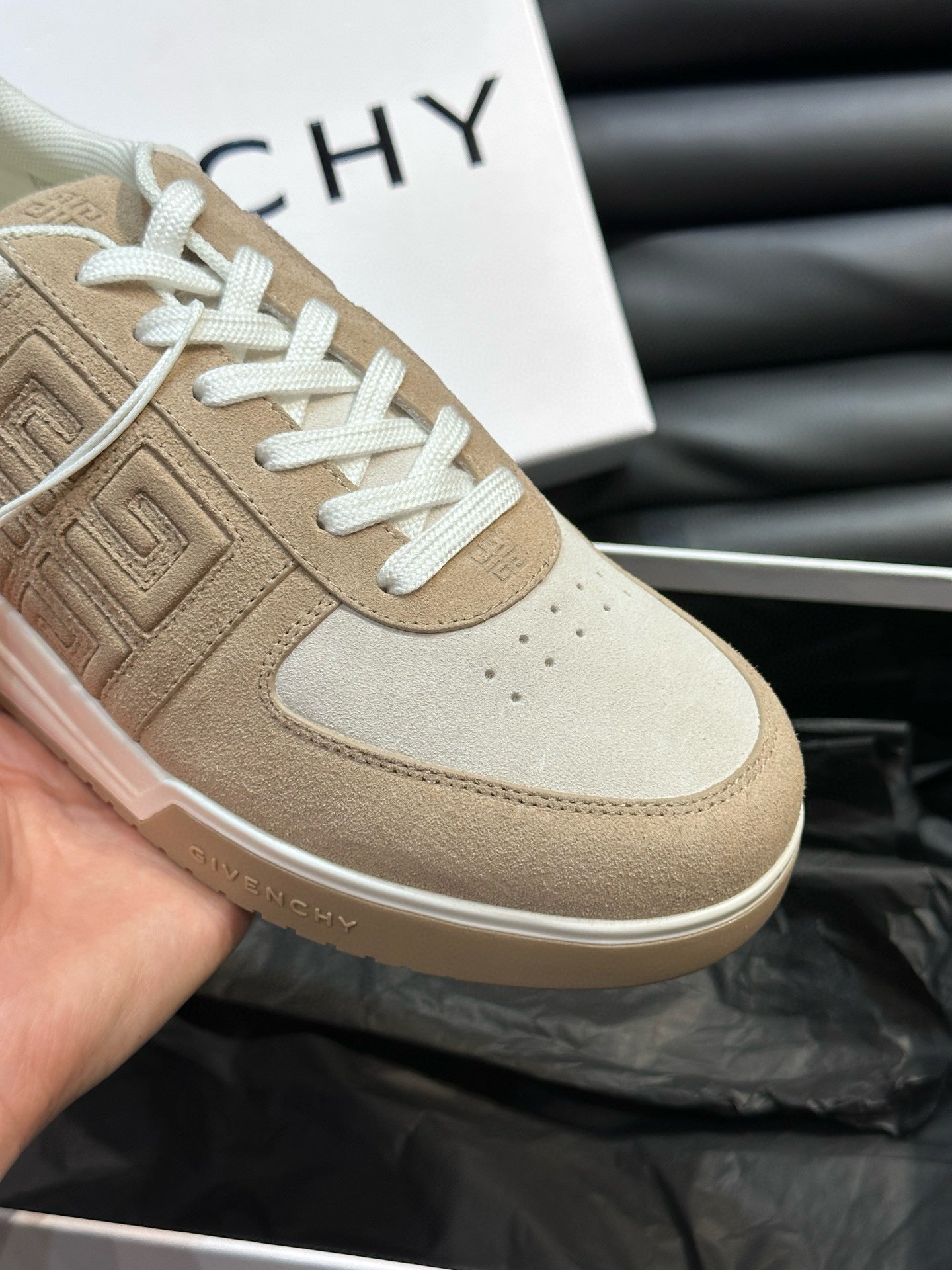 Givenchy Sneakers