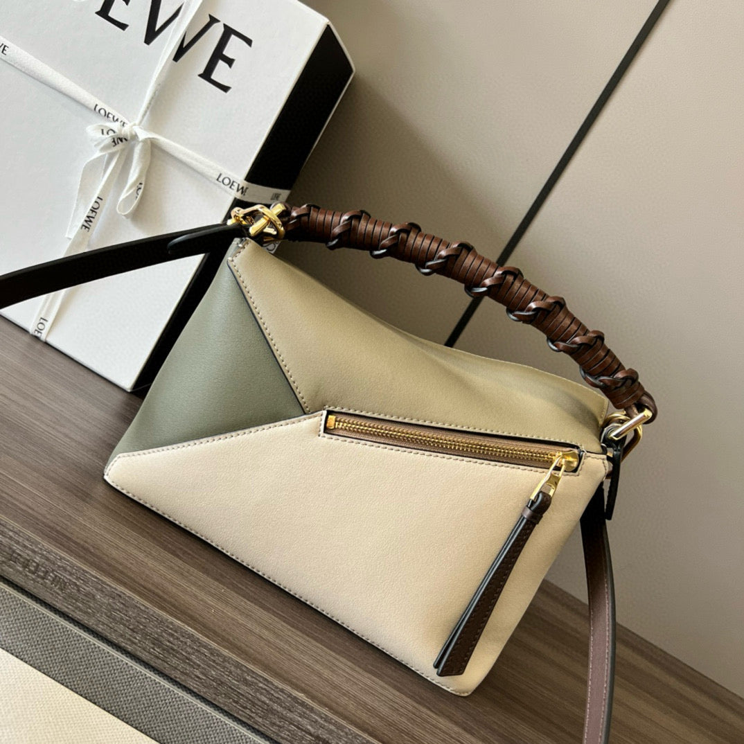 Loewe Puzzle Bag