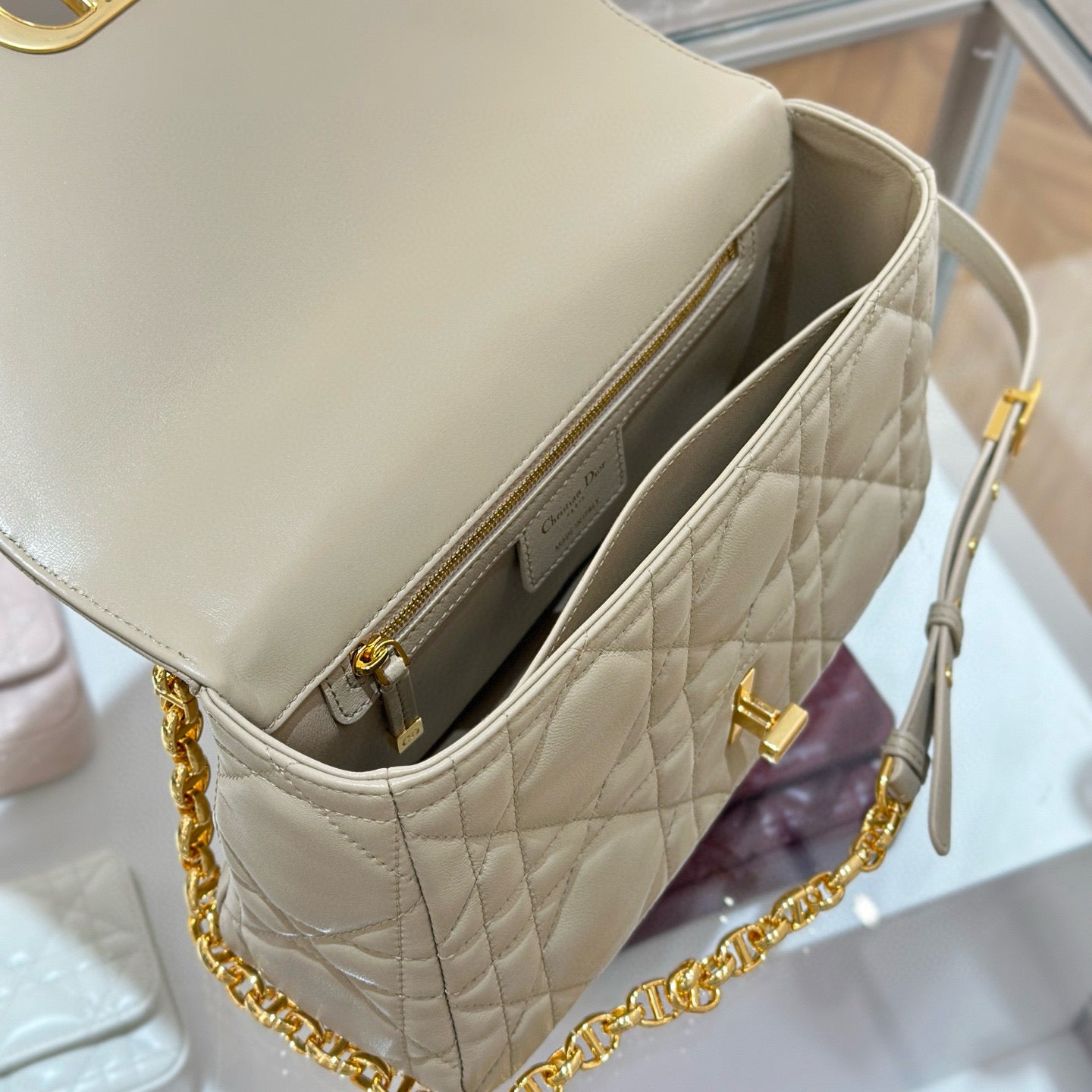 Dior Shoulder Bag 25x16x9cm