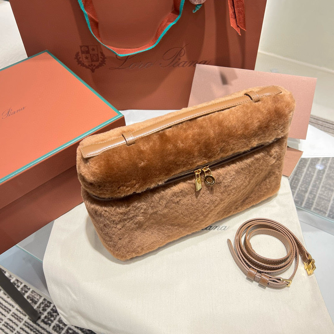 Loro Piana 27 Case Bag